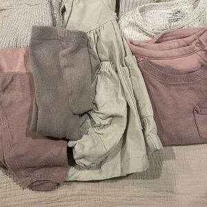 Carter’s 9 month girls clothing lot